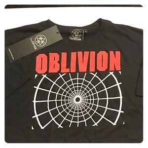 NWT Long clothing “ Oblivion” Unisex crop T-shirt.